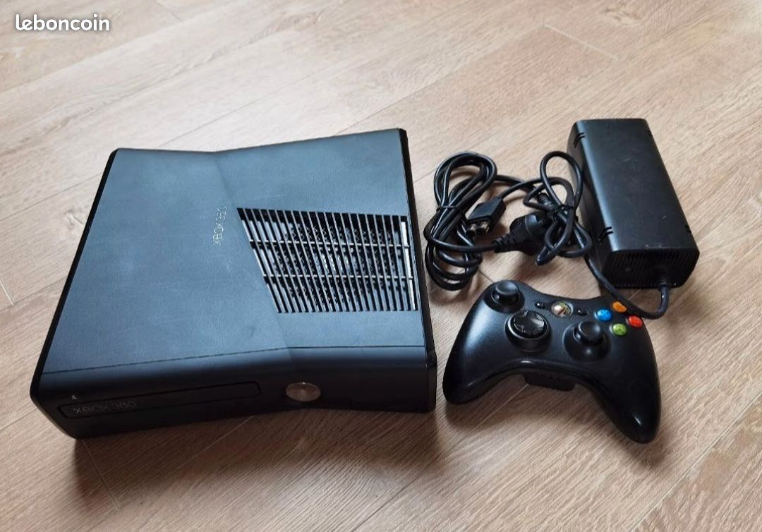 XBOX 360 S + 12 jeu de XBOX (image 1)