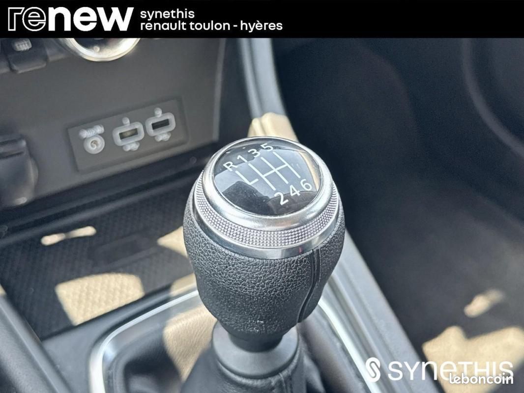 Renault Captur mild hybrid 140 Techno (image 25)