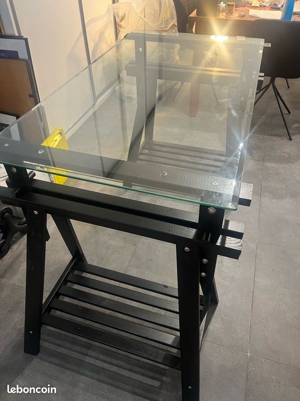 Bureau en verre - plateau en verre et tréteaux d’architecte (image 2)