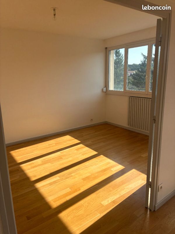 Appartement a louer sainte-foy-les-lyon - 3 pièce(s) - 64 m2 - Surfyn