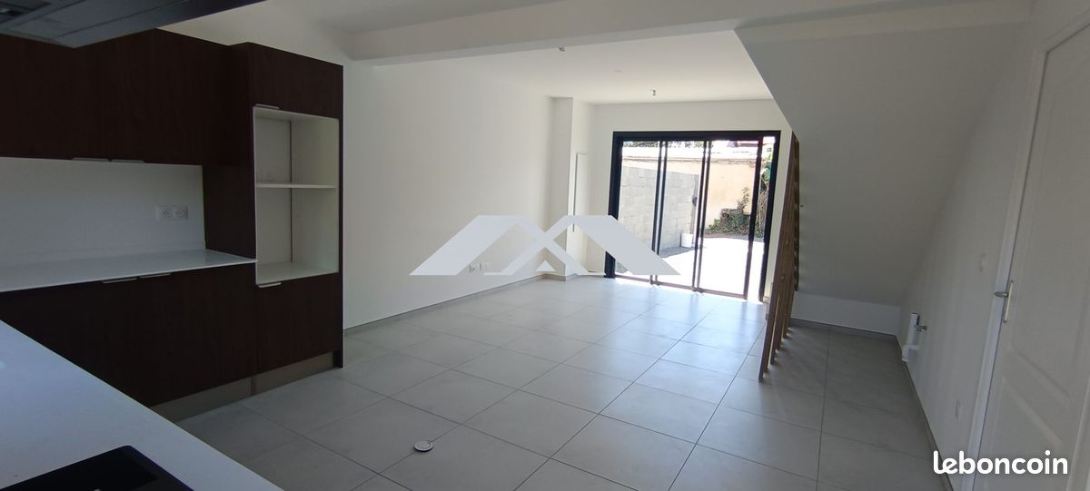 Maison 4 pièces 69 m² · à Saint-Louis · 69 m² · 1 185 €/mois
