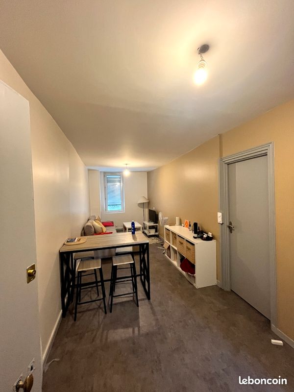 Appartement 2 pièces 44 m² · à Blois · 44 m² · 525 €