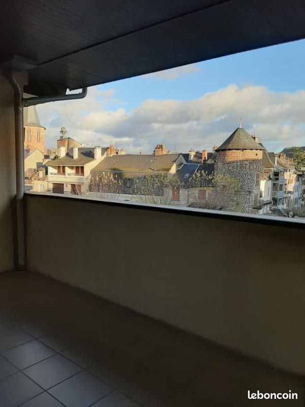 Appartement 2 pièces 49 m² · à Espalion · 49 m² · 460 €
