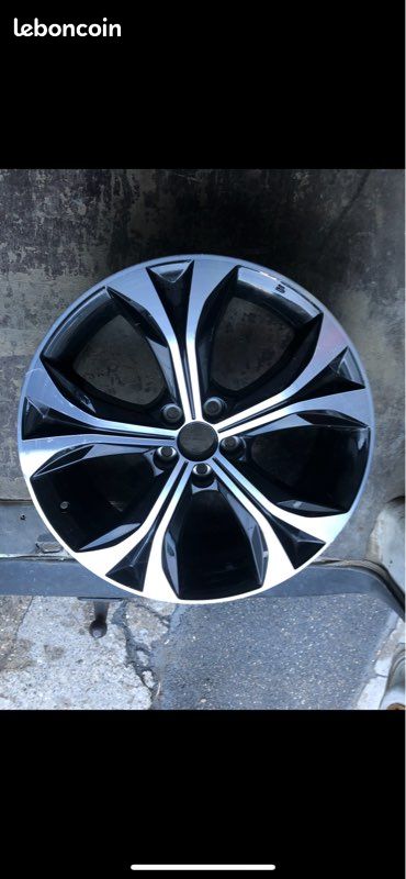 1 jantes alu Toyota highlander VI 20“ (image 1)