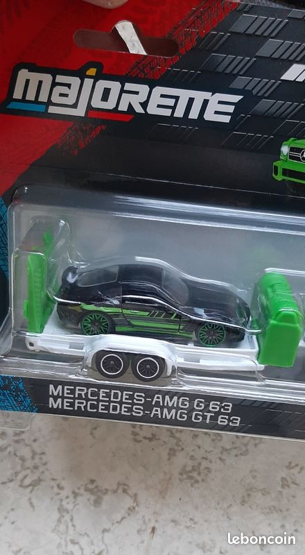 Voiture Miniature Majorette Mercedes-Benz AMG GT R - Échelle 1:61, Couleur Verte, Toit Noir, Neuve Sans Boîte