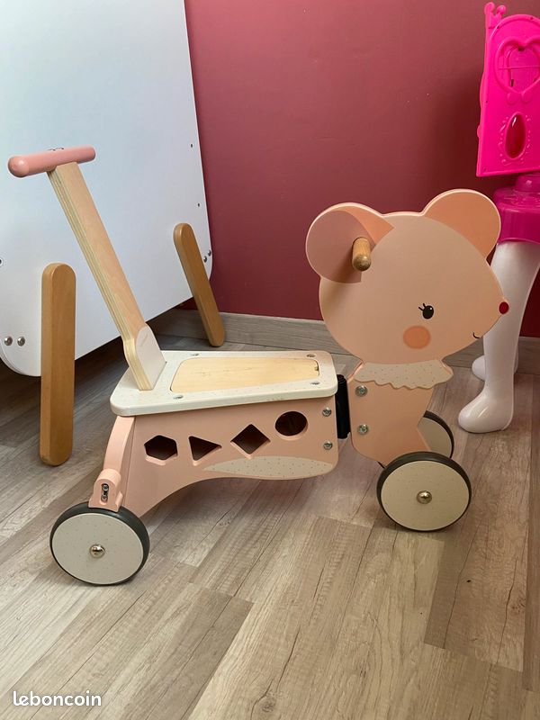 Porteur souris vertbaudet Mobilier enfant