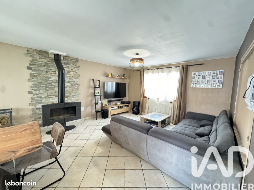 Maison 7 pièces 150 m² · à Raismes · 150 m² · 358 000 €
