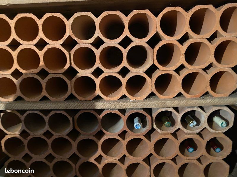 Lot De 59 Casiers à Bouteilles En Terre Cuite – Rangement Mural/cave – Occasion