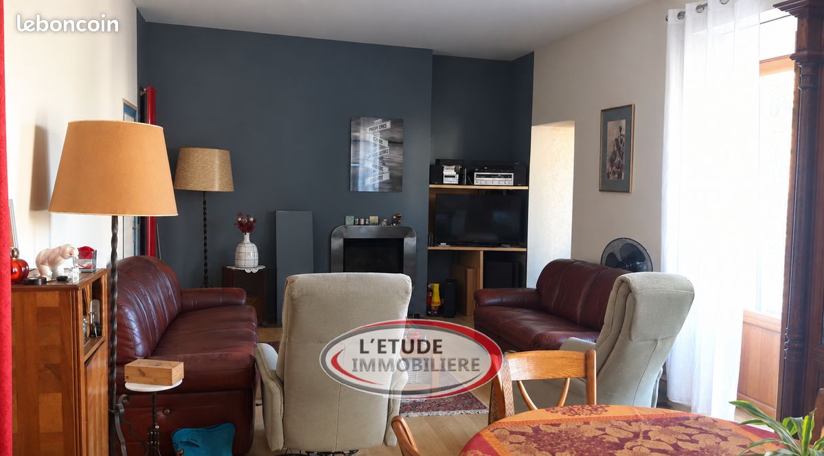 Maison 9 pièces 238 m² · à Angers · 238 m² · 995 000 €