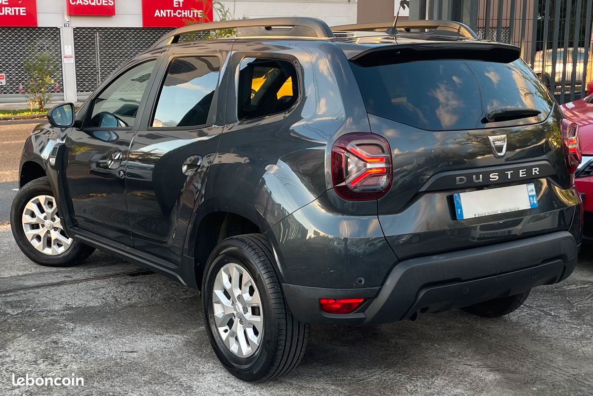 Dacia duster 1.5 blue dci 115 cv (image 2)