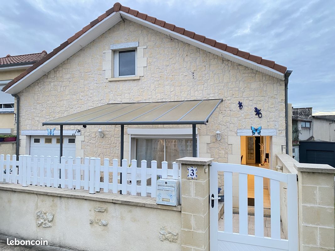 Maison 4 pièces 175 m² · à Boulazac Isle Manoire · 175 m² · 195 000 €