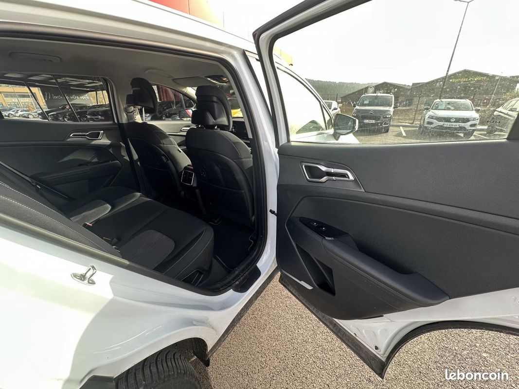 KIA SPORTAGE 4x4 Hybride rechargeable PHEV 1.6 T-GDI - 265ch Active (image 39)