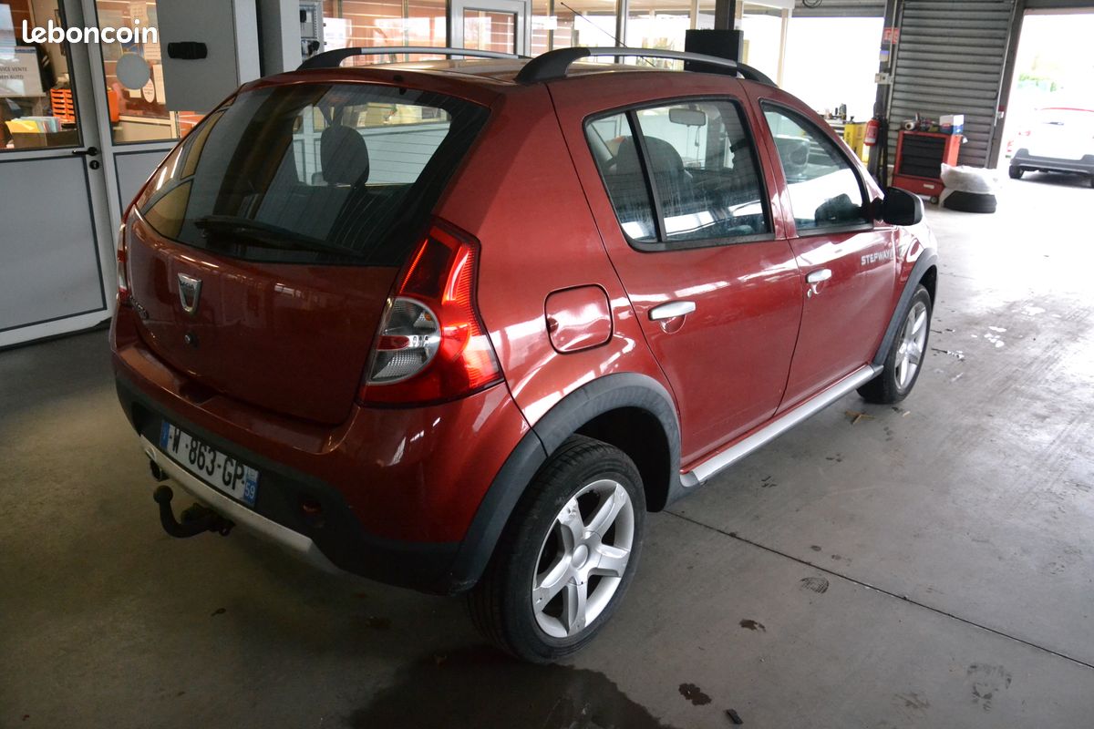 Dacia sandero 1.6 stepway essence garantie 12 mois (image 3)