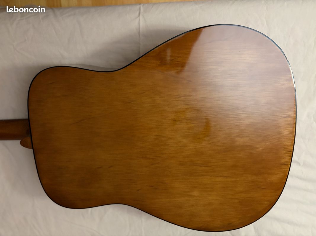 Guitare Folk acoustique YAMAHA F310 (image 3)