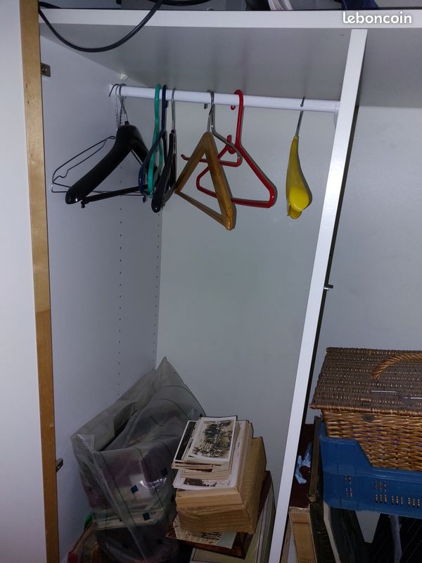 Armoire penderie chambre enfant ou grenier (image 4)