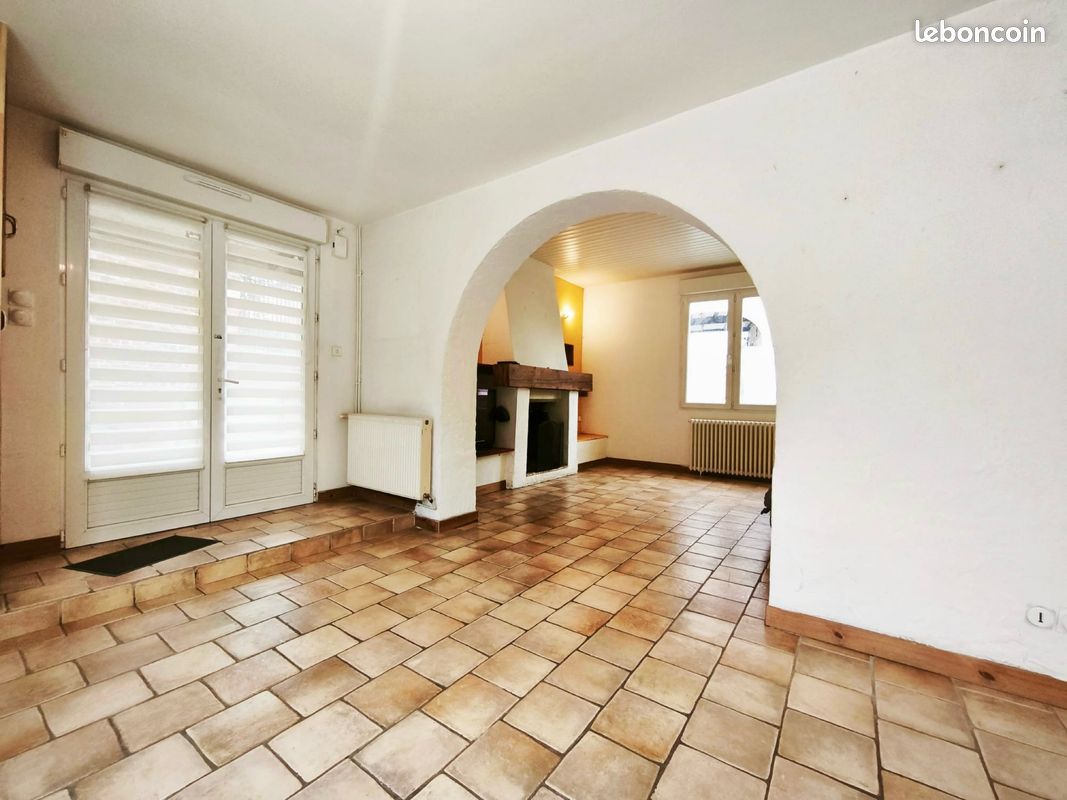 Maison 8 pièces 175 m² · à Sepmeries · 175 m² · 210 000 €