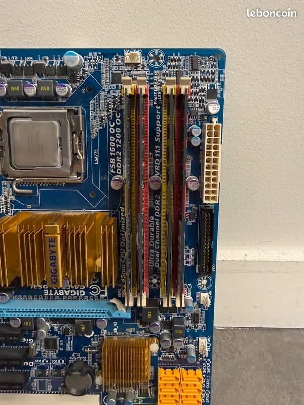 Lot Carte Mère MSI LGA775 + Intel E6600 + 4Go DDR2 + EVGA GT430 - Pour Pièces