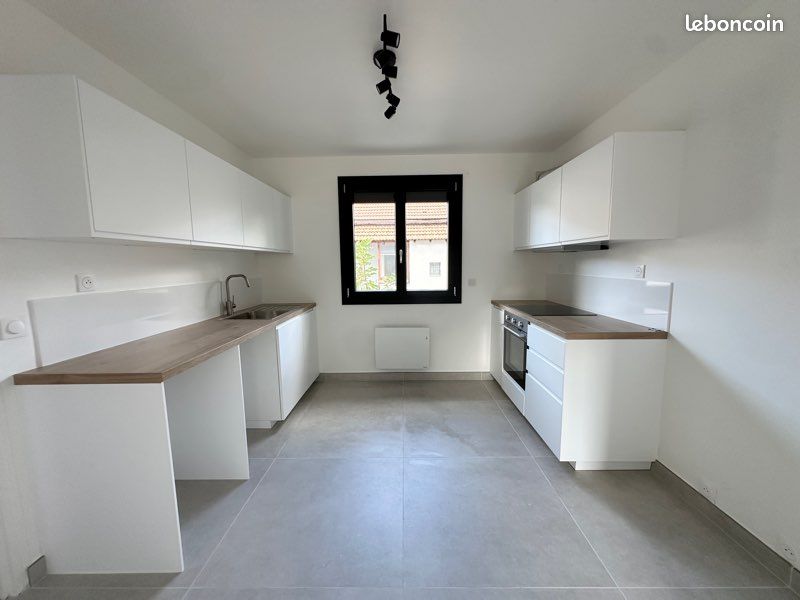 Appartement 3 pièces 70 m² · à Antony · 70 m² · 1 450 €/mois