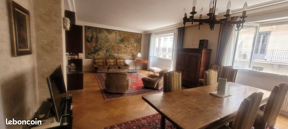 Appartement 6 pièces 151 m² · à Lyon · 151 m² · 645 000 €