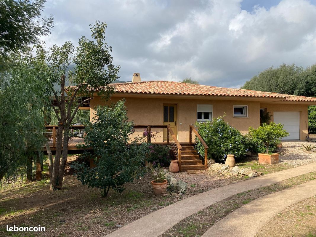 Maison 4 pièces 94 m² · à Porto-Vecchio · 94 m² · 655 000 €