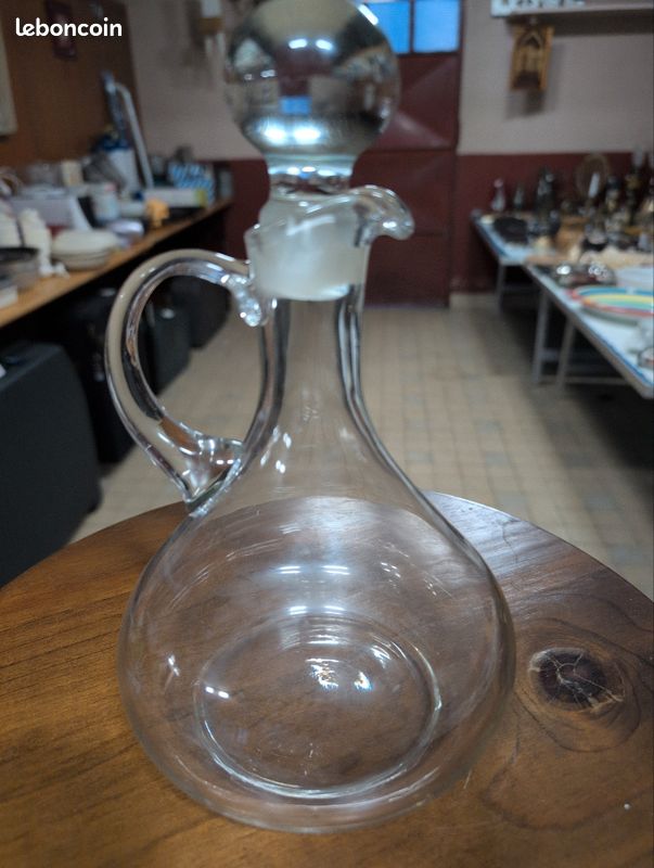 Carafe (image 1)