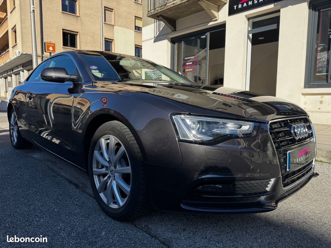 AUDI A5 A5 1.8 TFSI 177 Ambiente / première main / entretien complet Audi (image 7)