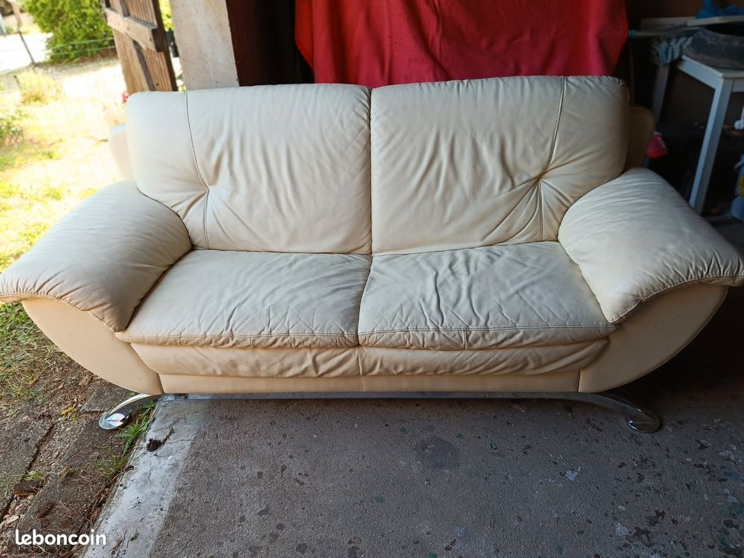 Canapé cuir beige clair 2 places design (image 2)