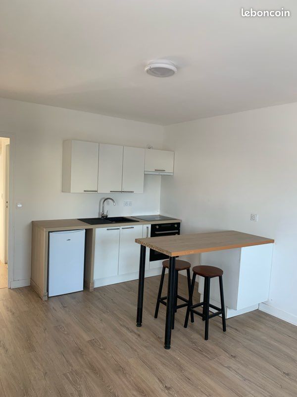 Appartement 3 pièces 46 m² · à Auray · 46 m² · 690 €
