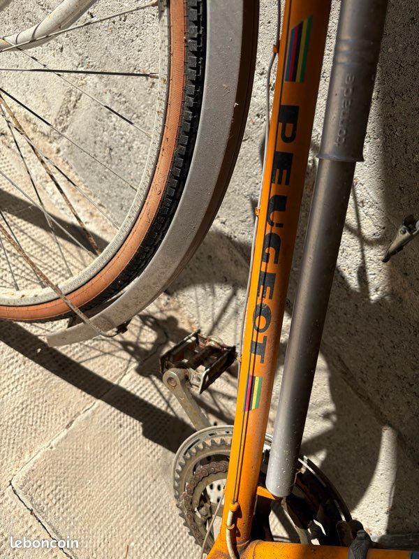 Vélo de course Peugeot des années 1970 (image 5)