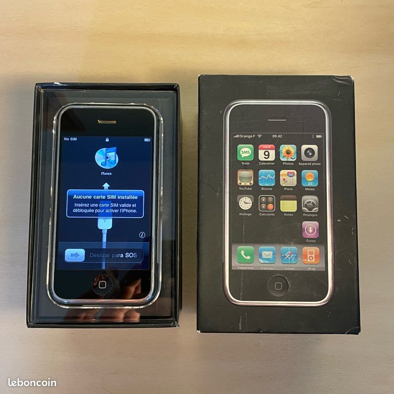 Apple iPhone 1st Generation - 8GB - Black - A1203 AS IS READ PLEASE