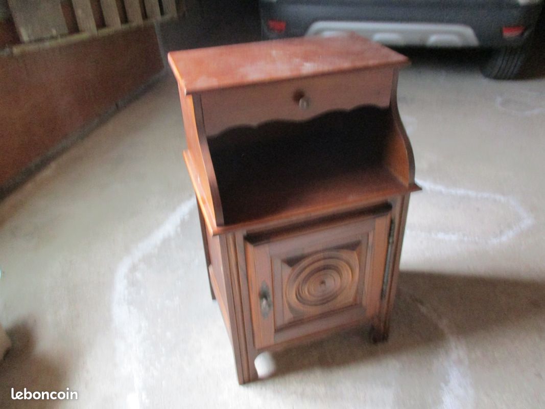 Petit meuble (image 1)