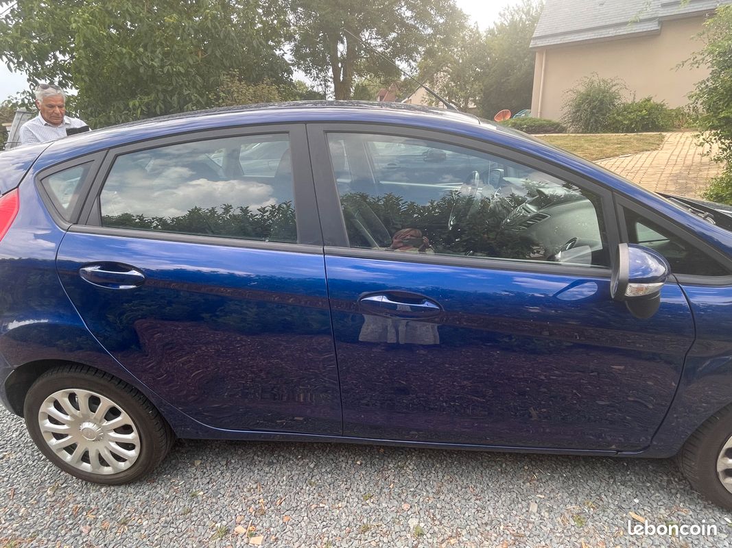 Vente Ford Fiesta (image 1)