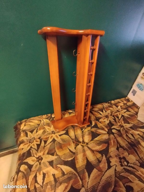 Porte casseroles en bois (image 2)