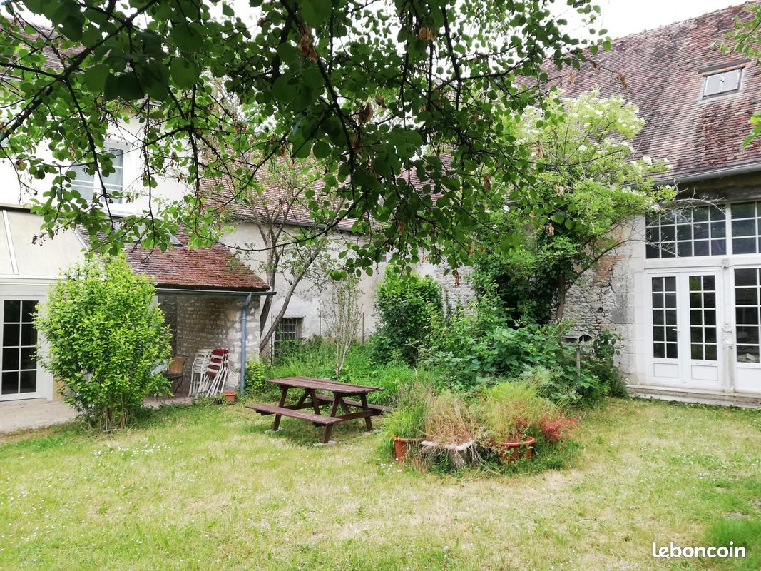 Maison 6 pièces 109 m² · à Briarres-sur-Essonne · 109 m² · 205 000 €