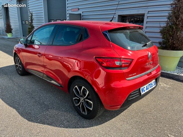 Clio 4 0.9 TCE 90 chevaux limited , GPS , 1 ère main , garantie national (image 6)