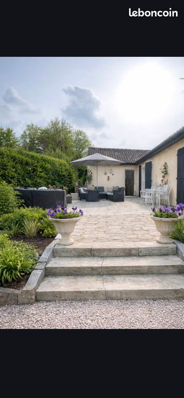Maison 8 pièces 140 m² · à La Chapelle-Saint-Luc · 140 m² · 247 000 €