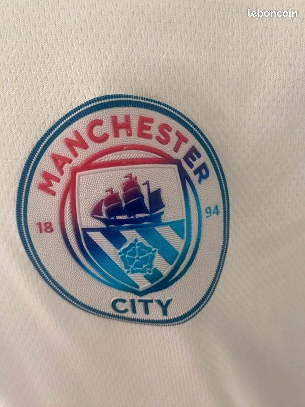 Le 3ème maillot 2022-2023 - Manchester City FC