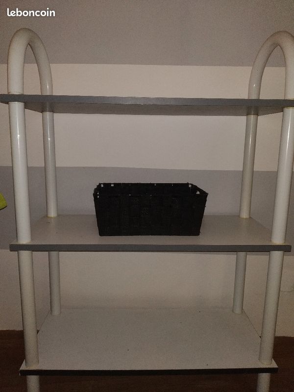 Meuble blanc (image 1)