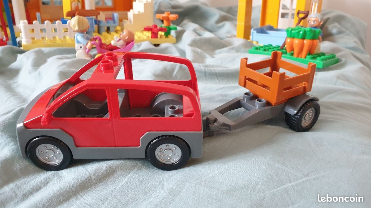 Voiture Lego Duplo avec remorque (image 1)