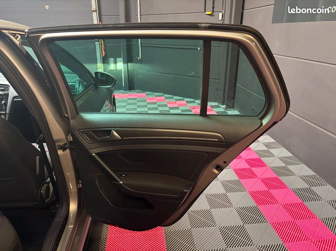 VOLKSWAGEN GOLF 2.0 TSI 230 BlueMotion Technology GTI Performance / Suivi complet (image 24)
