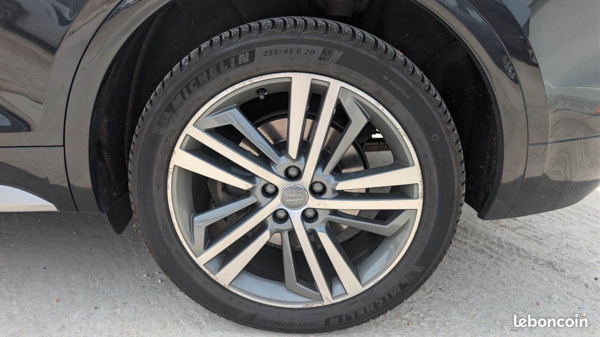 AUDI Q5 2.0 40 TDI 190 DESIGN LUXE QUATTRO BVA+ 1ERE MAIN+TOIT OUVRANt (image 24)