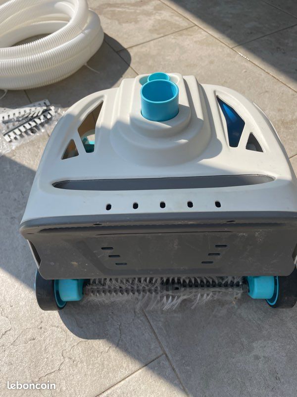 Robot piscine Intex ZX 300 (image 3)