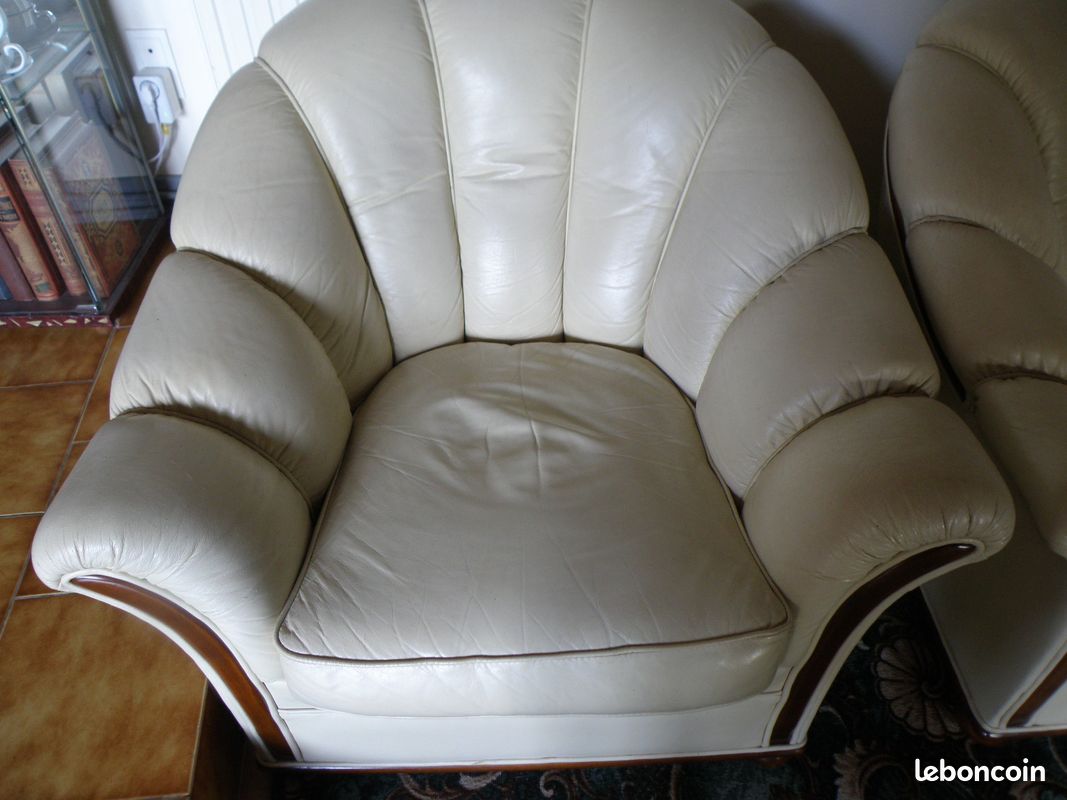 2 fauteuils cuir (image 1)