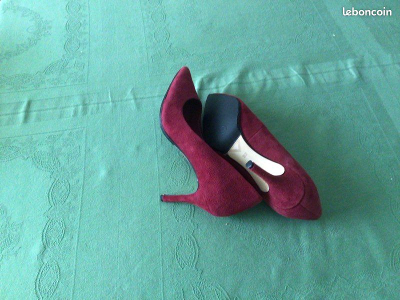 Escarpins nubuck rouge sombre Dune 37 (image 2)