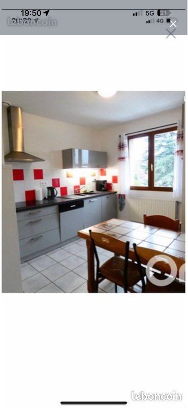 Appartement 4 pièces 90 m² · à Oullins-Pierre-Bénite · 90 m² · 1 300 €