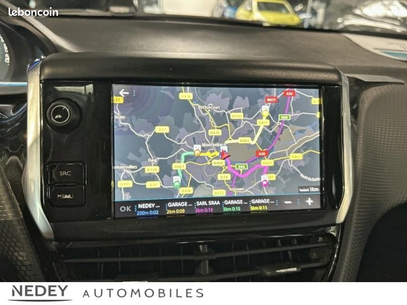 Peugeot 2008 1.2 PureTech 110ch E6.c Allure S&S 5cv (image 15)