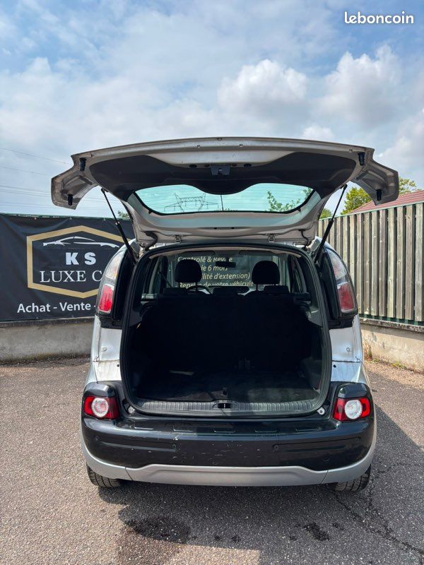 Citroen C3 Picasso 1.4i 95 CV 1 ères mains (image 7)