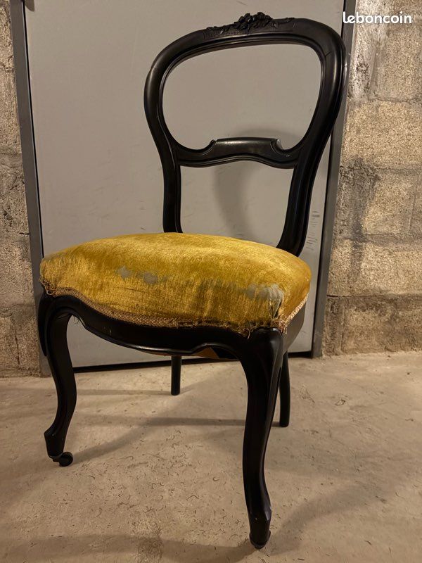 Paire de fauteuils d'appoint français Napoléon III (image 1)