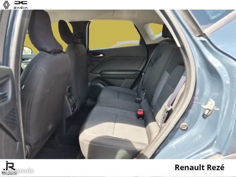 Renault Captur 1.6 E-Tech hybride 145ch Equilibre (image 4)