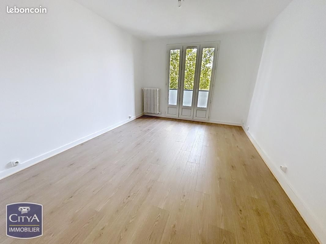 Appartement 3 pièces 56 m² · à Saint-Étienne · 56 m² · 75 000 €